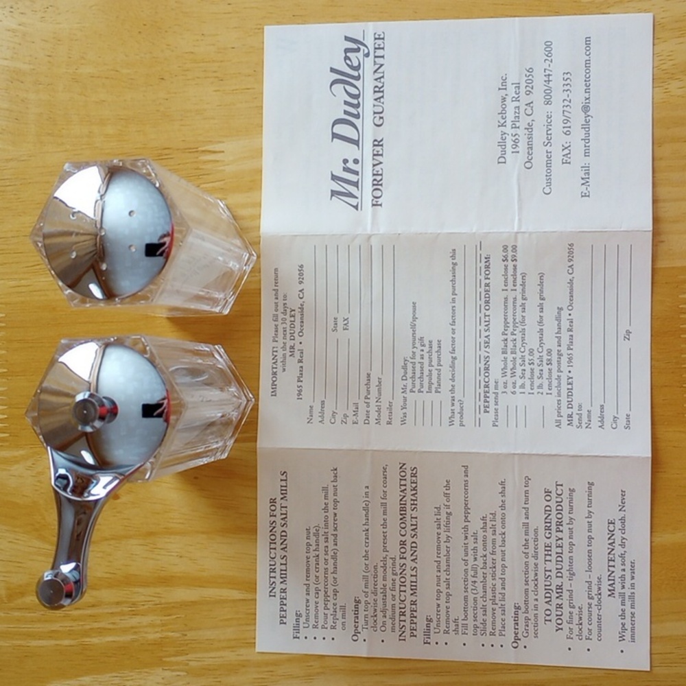 Salt Shaker and Pepper Grinder Set
